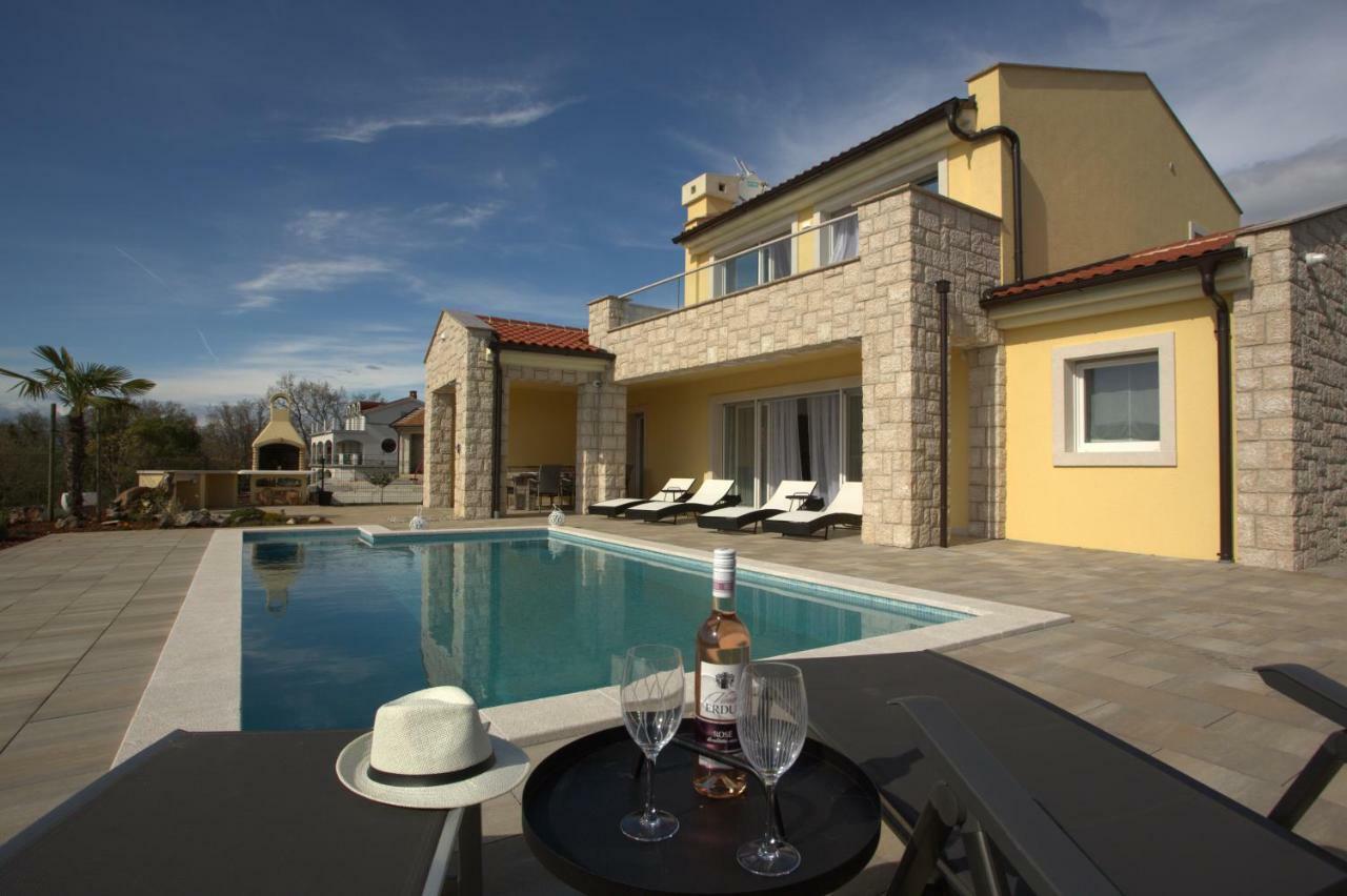 Luxury Villa Lidija Brzac Buitenkant foto
